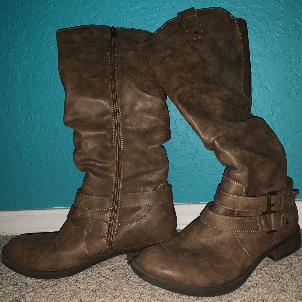 Brown leather tall boots. Women’s size 11.